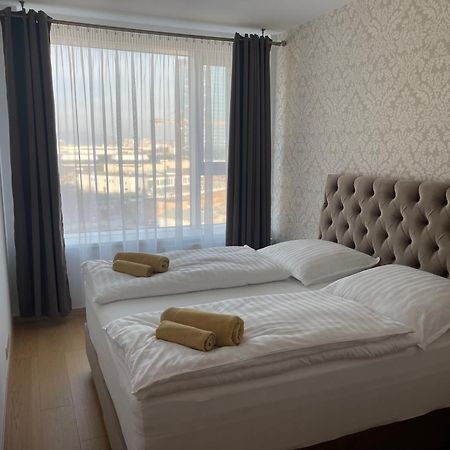 Sag Panorama City Apartment 3 Rooms Free Parking Free Wifi บราติสลาวา ภายนอก รูปภาพ